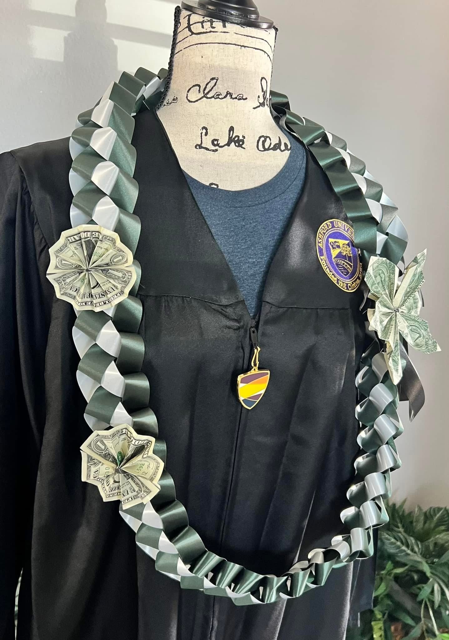 Hunter Green Graduation Leis