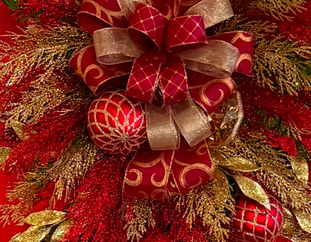 Red/Gold Luxury Swag Wreath