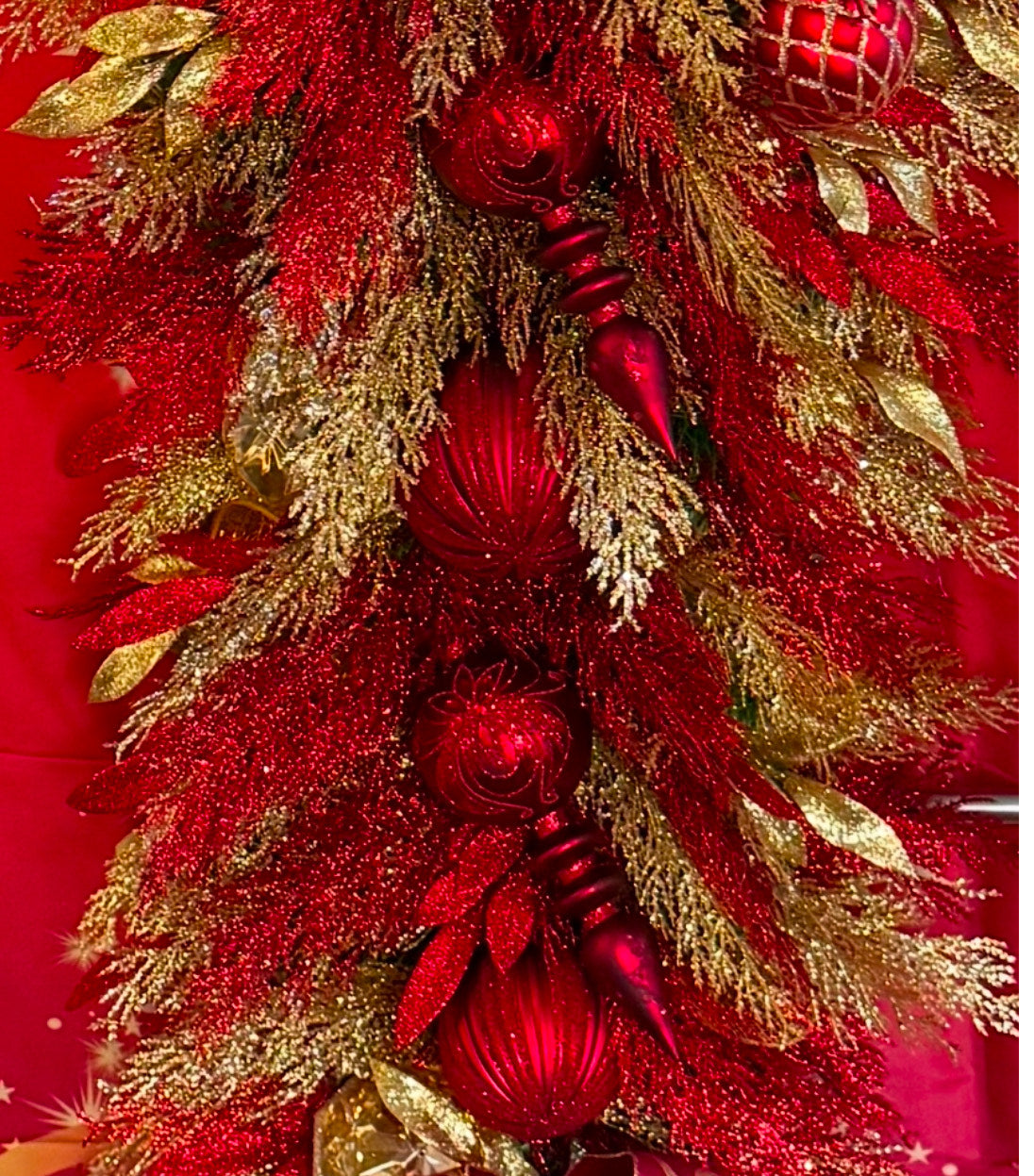 Red/Gold Luxury Swag Wreath